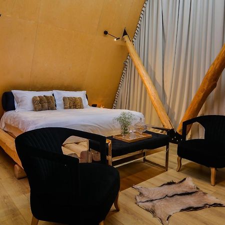 3 Hills Boutique - The Ranch Experience Hotel Trilofos Екстериор снимка