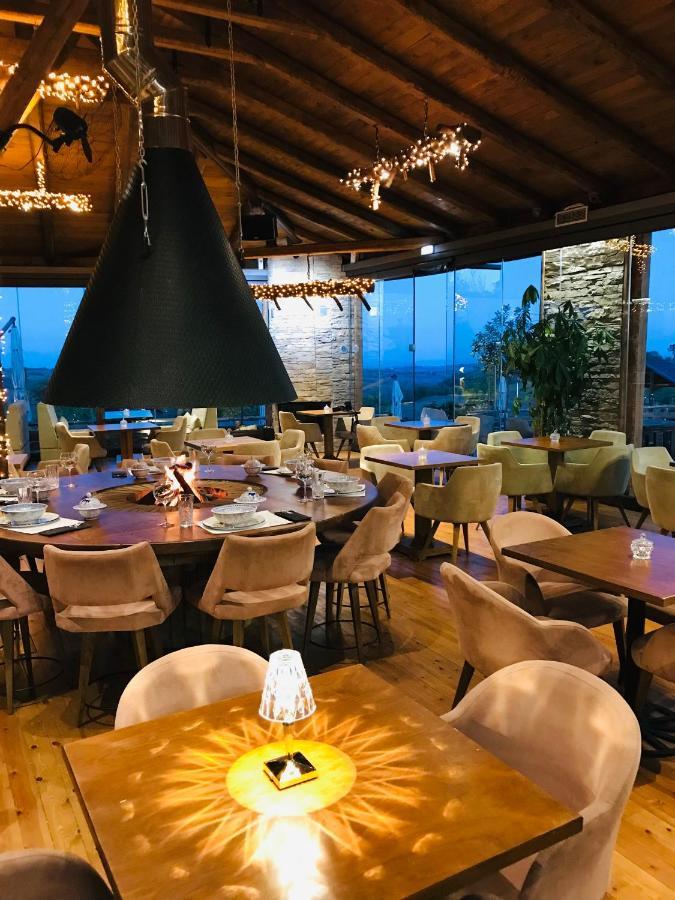 3 Hills Boutique - The Ranch Experience Hotel Trilofos Екстериор снимка