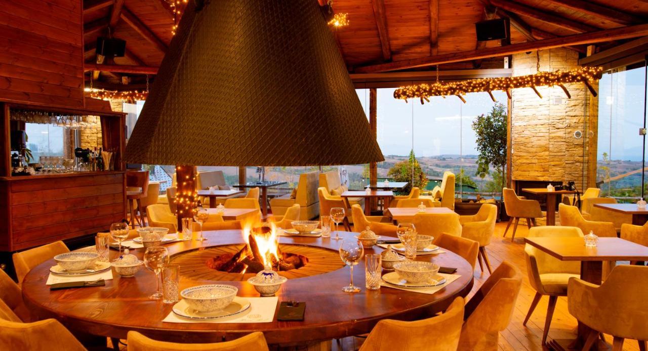 3 Hills Boutique - The Ranch Experience Hotel Trilofos Екстериор снимка