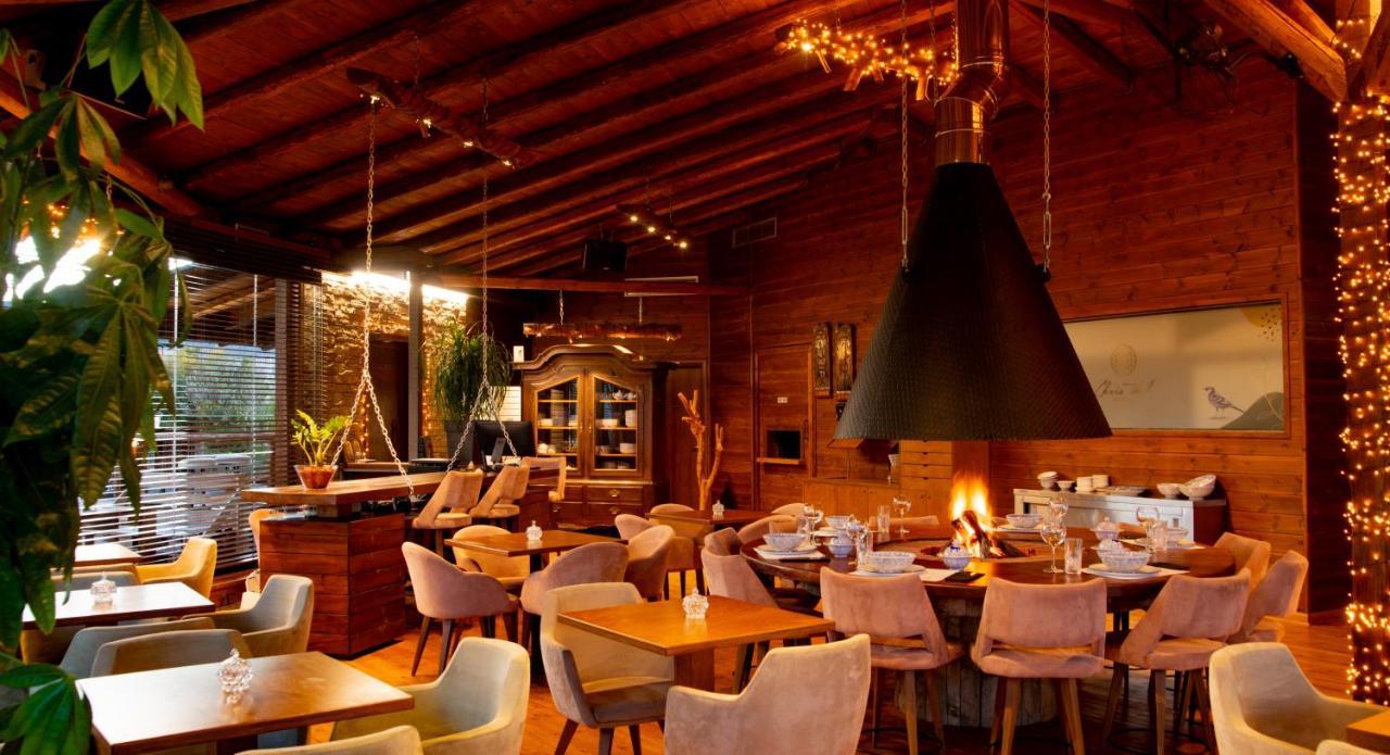 3 Hills Boutique - The Ranch Experience Hotel Trilofos Екстериор снимка