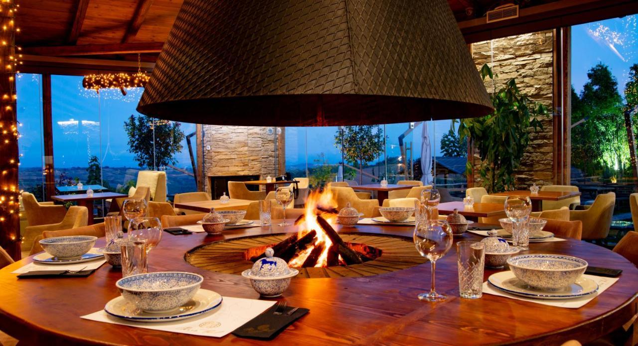 3 Hills Boutique - The Ranch Experience Hotel Trilofos Екстериор снимка